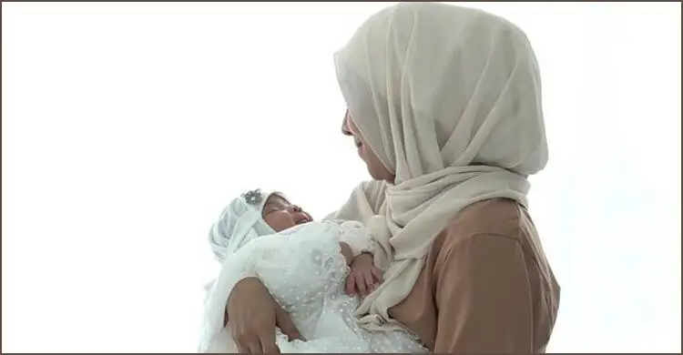 সন্তান জন্মের পর মায়ের যত্ন সম্পর্কে ইসলামী নির্দেশনা