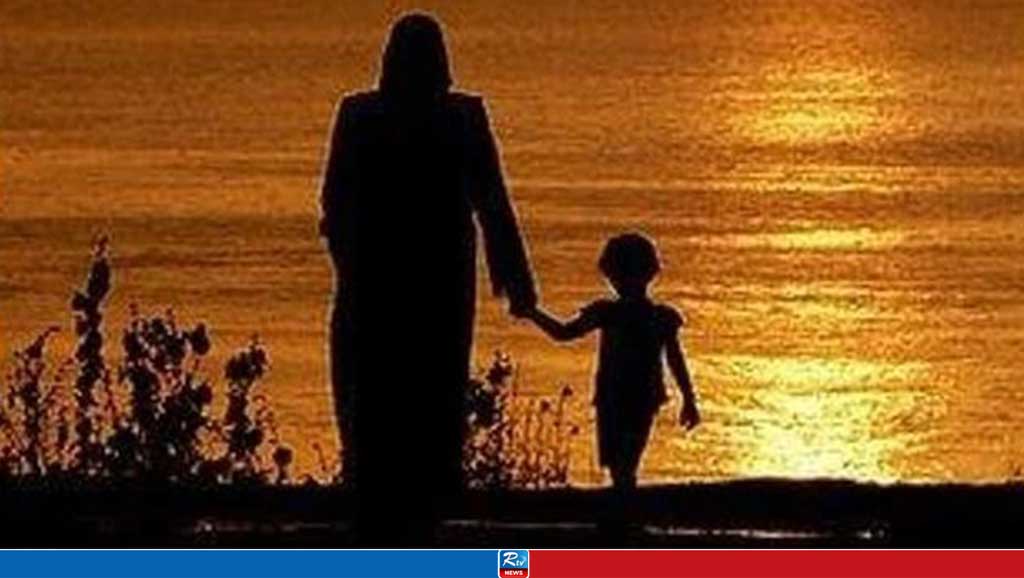 মায়ের ত্যাগ ও সন্তানের দায়িত্ব